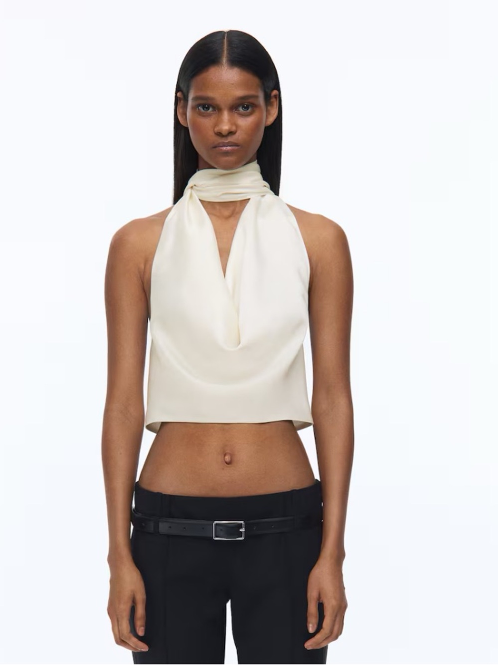 LIVIA NUNES H&M
NWT LIGHT BEIGE SATIN HALTERNECK CROP TOP SIZE SMALL
